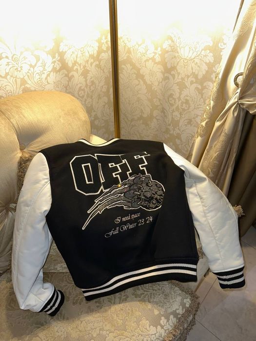Off White бомбер