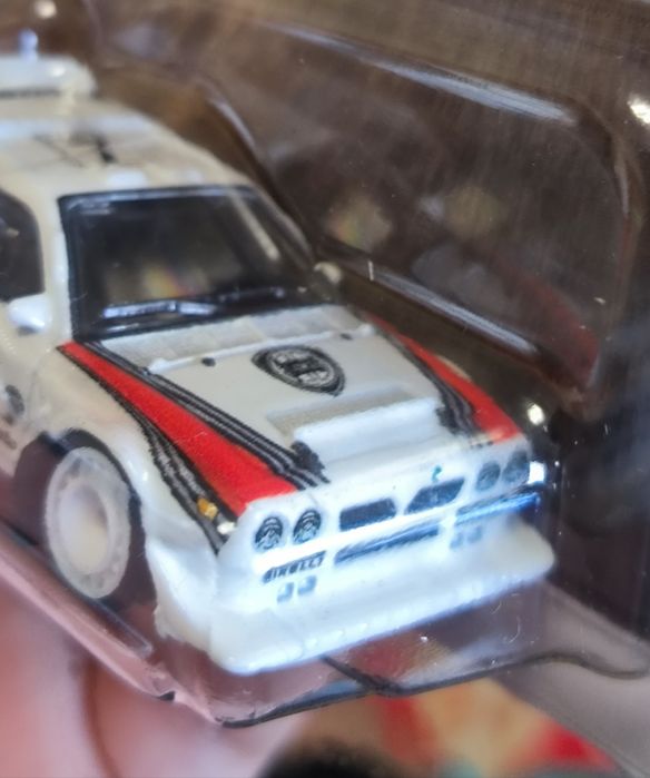 Lancia Delta S4 - Hot Wheels