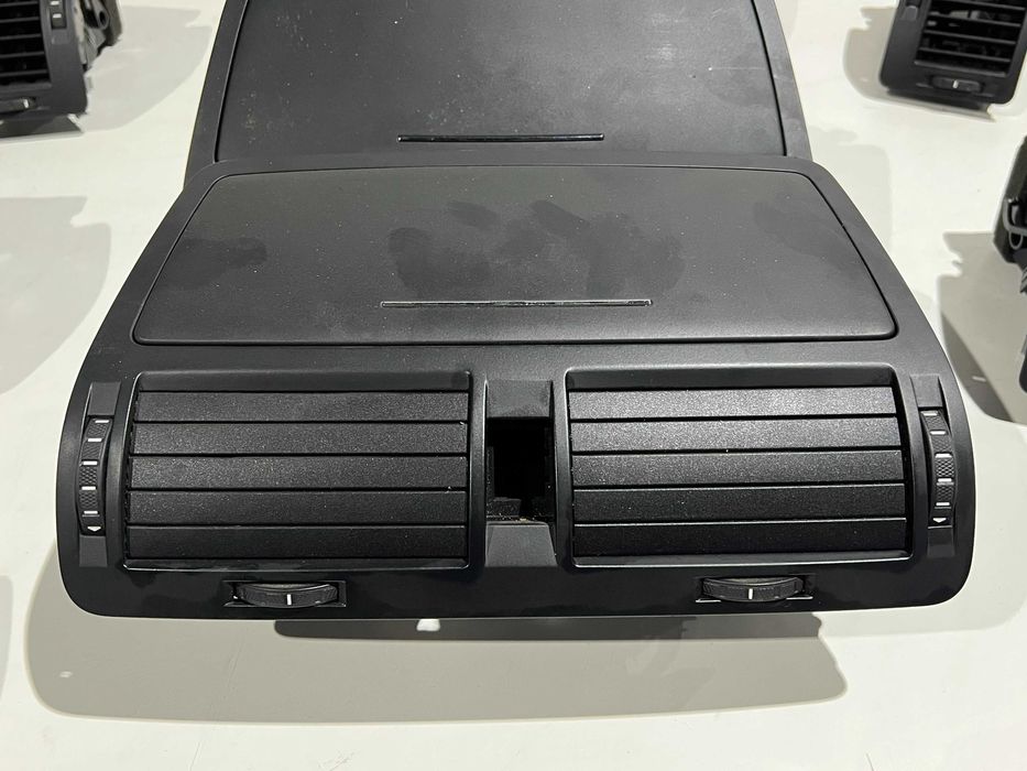 дефлектор обдува салону skoda a5 воздуховод шкода а5 дифлектор