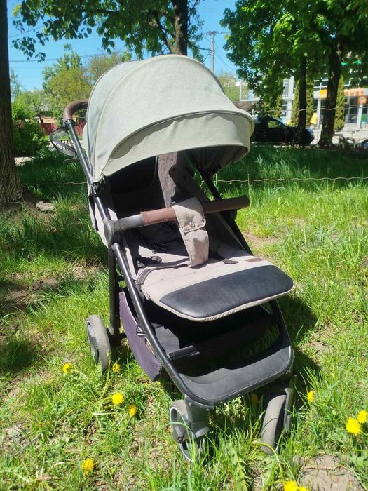 Прогулянкова коляска візок Carrello bravo Carello карелло браво 8512 с