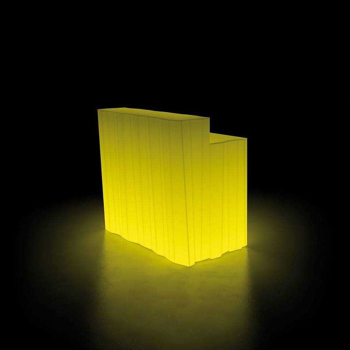 Balcão de bar com iluminação rgb