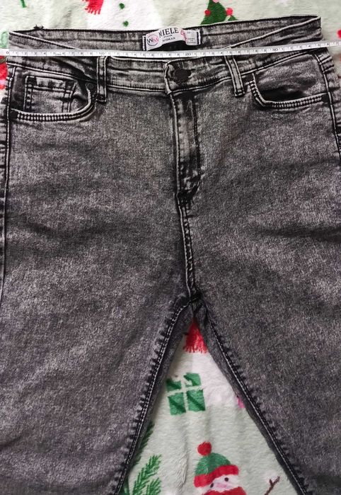 Moda Spodnie jeansowe damskie