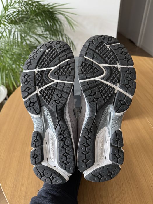 New balance 2002R grey