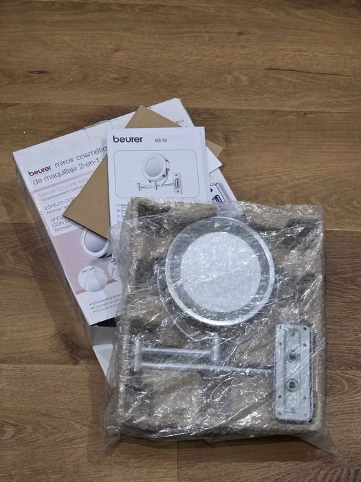 Lusterko kosmetyczne LED Beurer BS59 2w1
