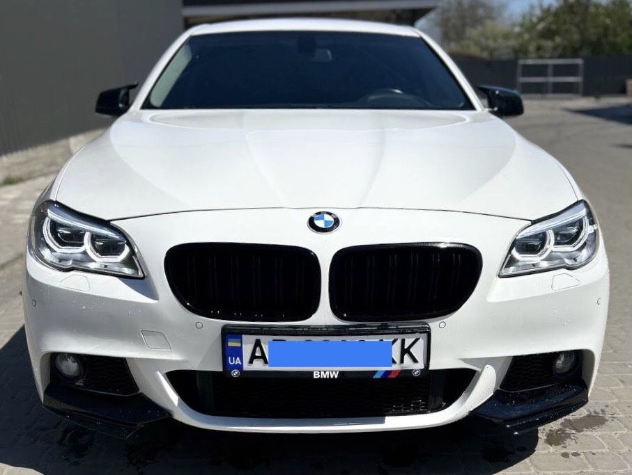Клыки BMW f10 f11 накладки на М бампер