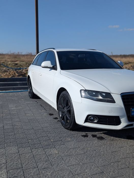 Audi a4 b8 2008  2.0 диз/мех