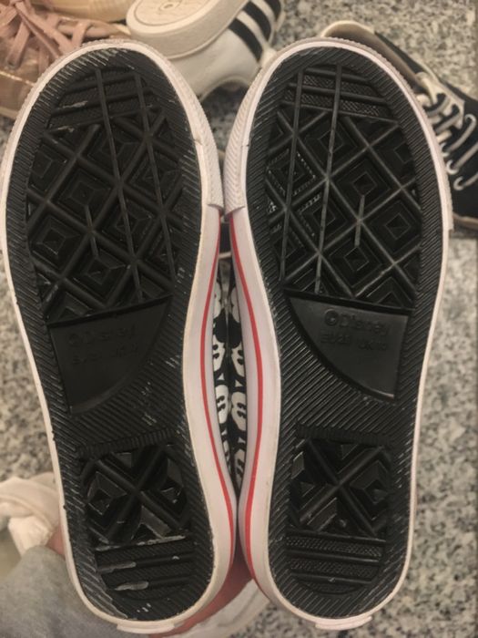 28 e 26 e 22 Calçado criança sapatilhas ténis sapatinhos