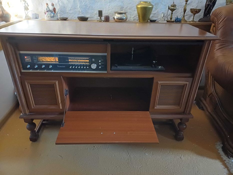 Radio z adapterem Philips 22 RF