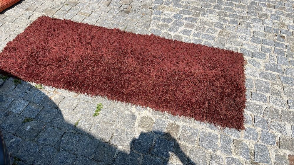 1 Tapete de  pêlo - acastanhado
