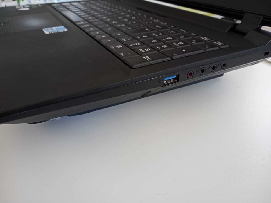 Clevo P751DMG Gaming Laptop | Intel i7 6700k | 32GB RAM | 6GB GPU64752253655169121