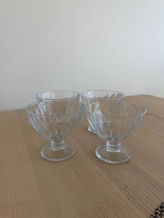 Conjunto de sobremesa (4 peças)