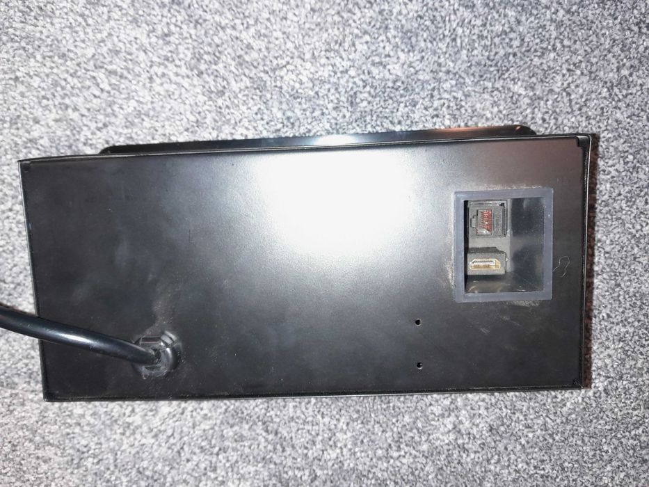 Gniazdo biurkowe z USB