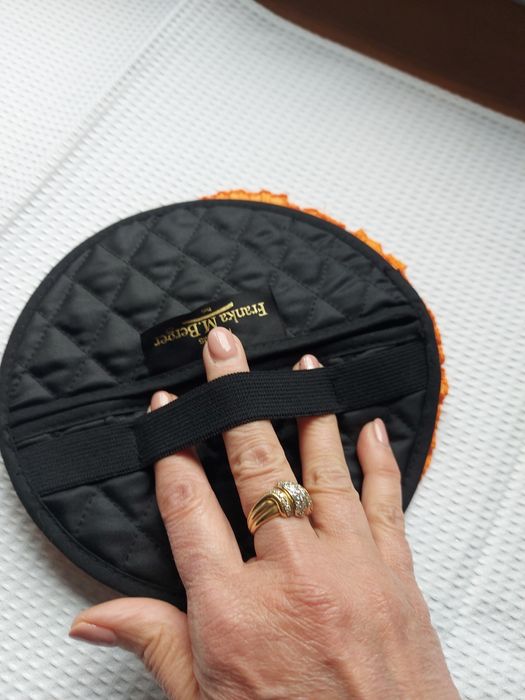 2 em 1 - Lindo Adorno para Festas + Pochete.