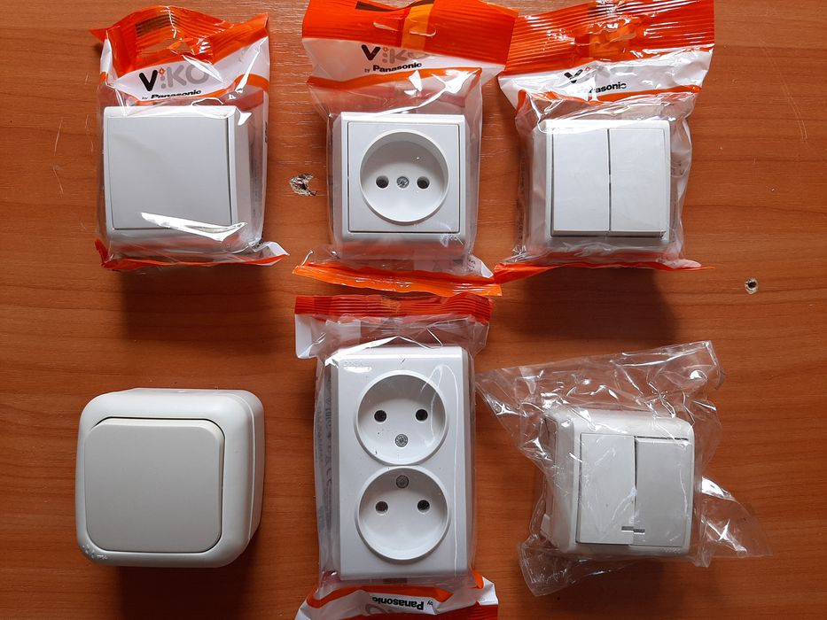 Продам розетки и выключатели VIKO+Almera. Недорого.