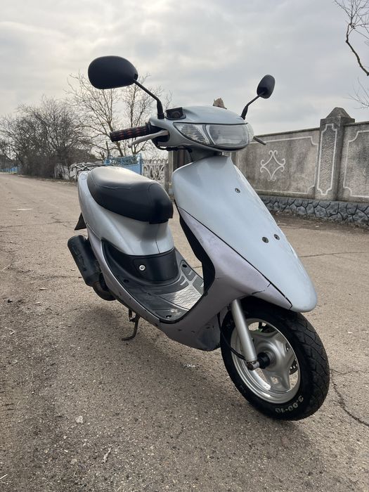 Продам мопед Honda Dio AF35
