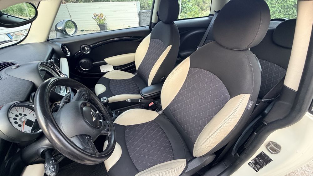 Mini Cooper D - 3 Portas