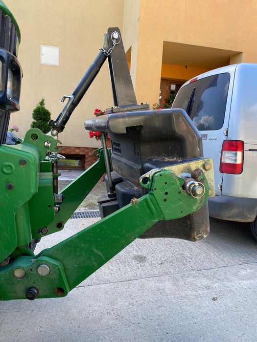 Obciążnik CLAAS 600kg balast na tuz  wspornik