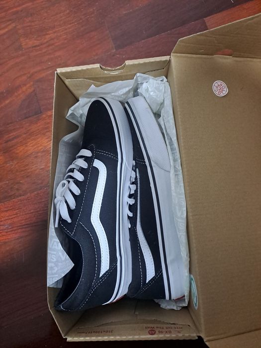 Ténis Vans, novos