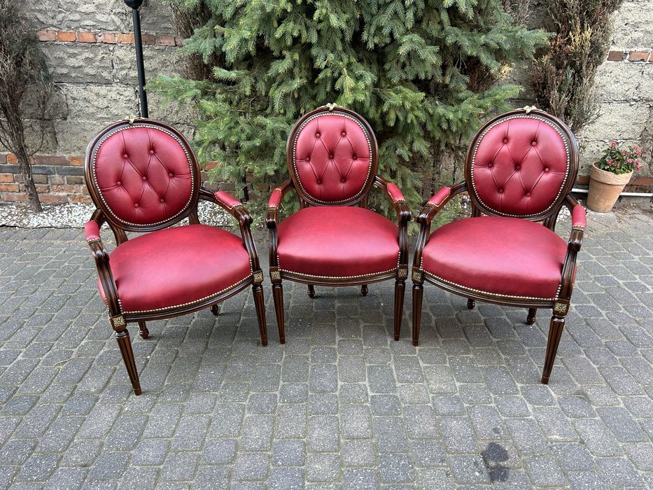 Ludwikowskie Fotele Skórzane Krzesła Medaliony Ludwik Po Renowacji