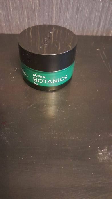 Creme rosto dia Mylabel  Superbotanics
