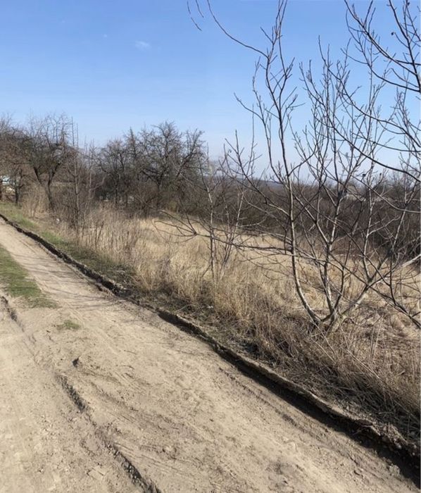 Продам участок земли в г. Люботин