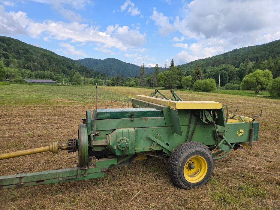 Prasa do kostek JOHN DEERE