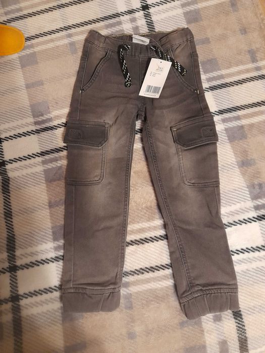 Spodnie na gumce jeans nowe