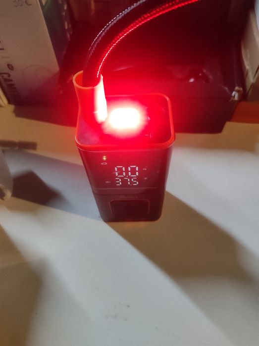 Mini compressor powerbank e lanterna