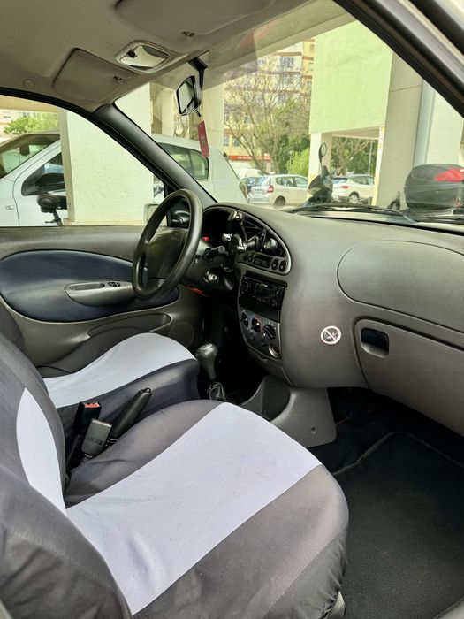 Ford Fiesta MK4 2001