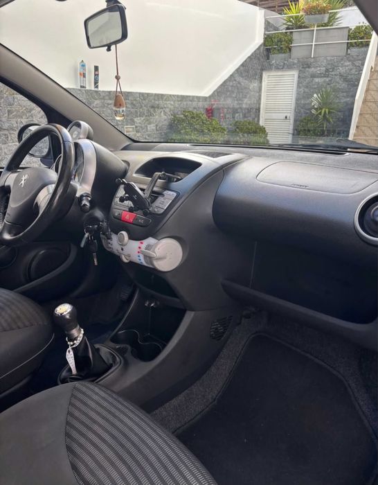 Peugeot 107 — fotografia 11