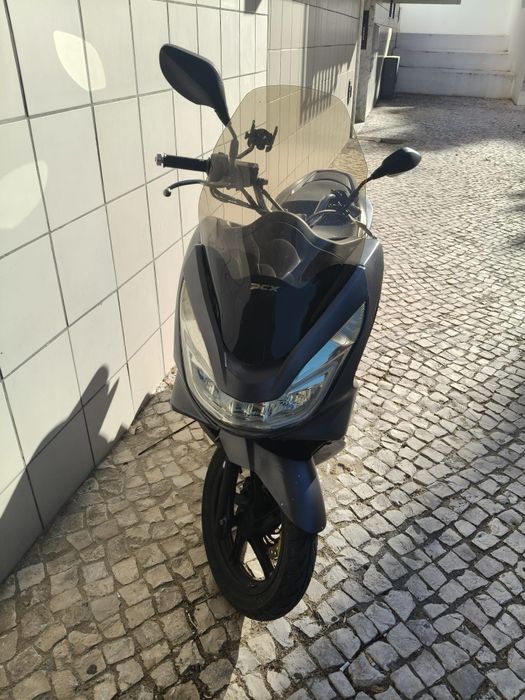 Veículo moto pcx 125