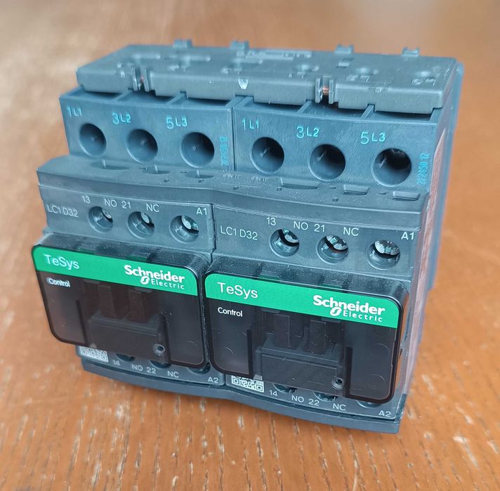 Stycznik mocy 32A 3-biegunowy LC1D32P7 - 2 szt. Schneider Electric