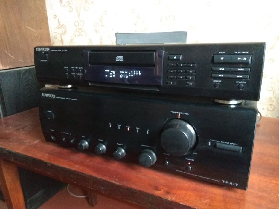 Стерео система . Kenwood