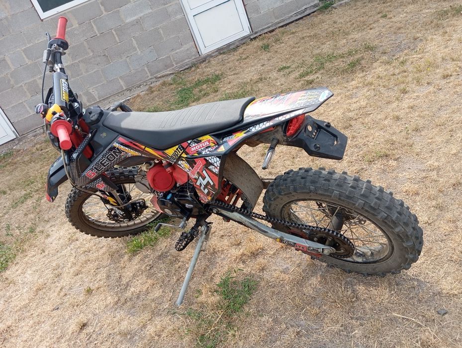 Пітбайк 125 полуавтомат