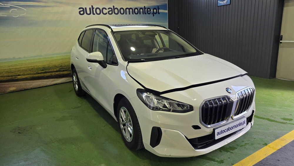 BMW 218d Active Tourer Auto  -  Salvado