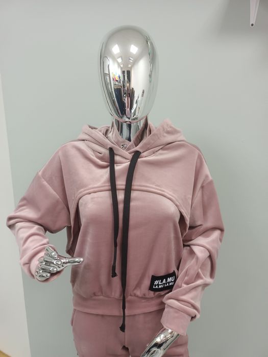 Nowy dres welurowy LaMu