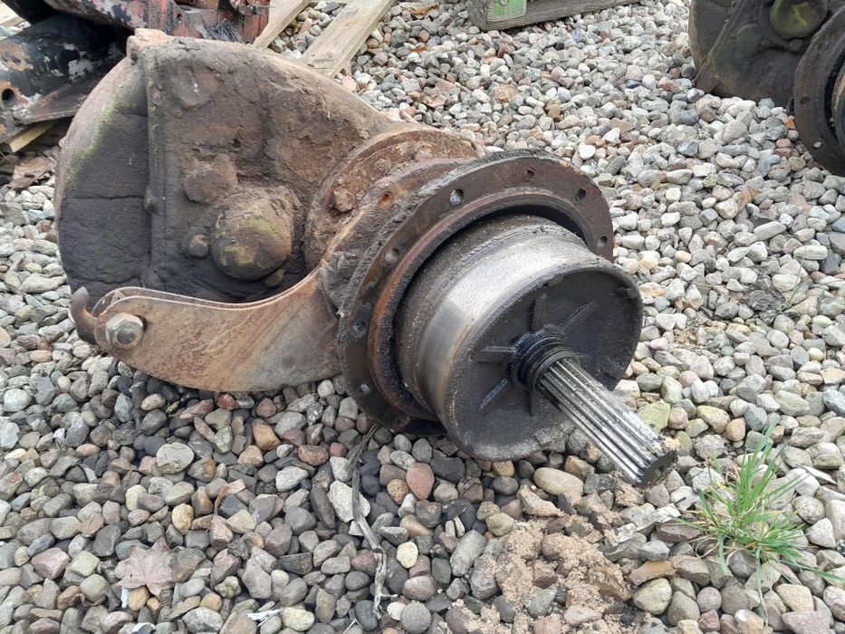 Zwolnica, zwolnica URSUS C-360, C-355, C-4011 zetor