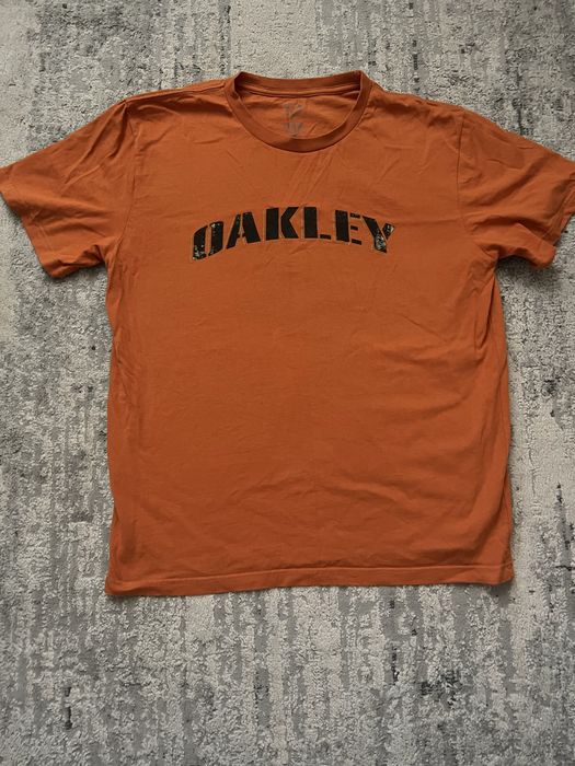 Футболка oakley