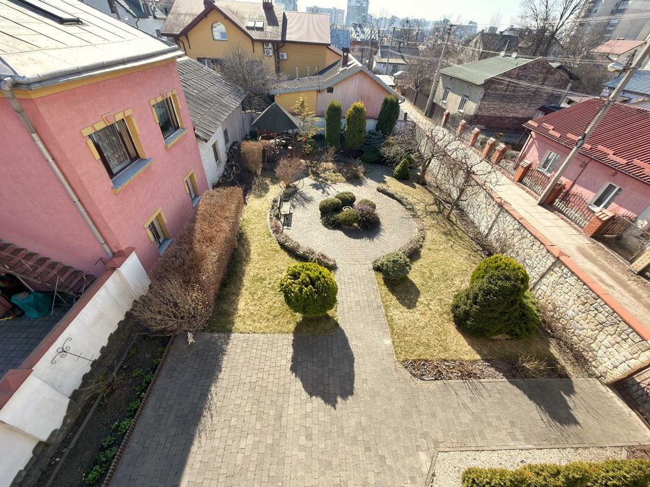 ПРОДАЖ пʼятикімнатного будинку у ЛЬВОВІ вул. Загородня (Левандівка)