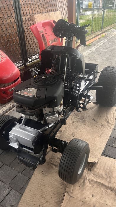 Traktorek Snapper 22 HP V-Twin z TURem, Łyżką, Widłami - Kosisko !