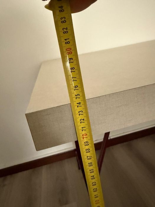 Mesa dobrável em madeira