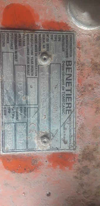 Maquina de cortar a agua