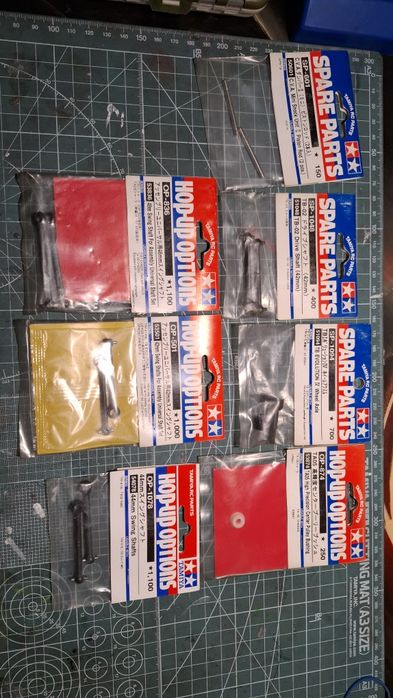 Продам запчасти tamiya Tt01 Tt02 ta04 Tb 01 Ff03