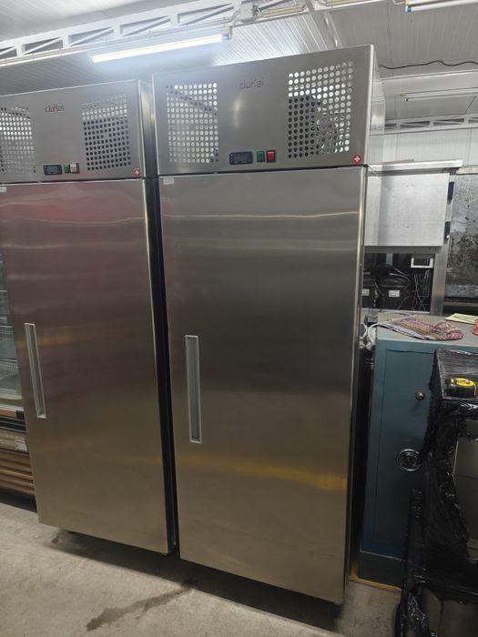 Armários frigoríficos DUKEL conservação