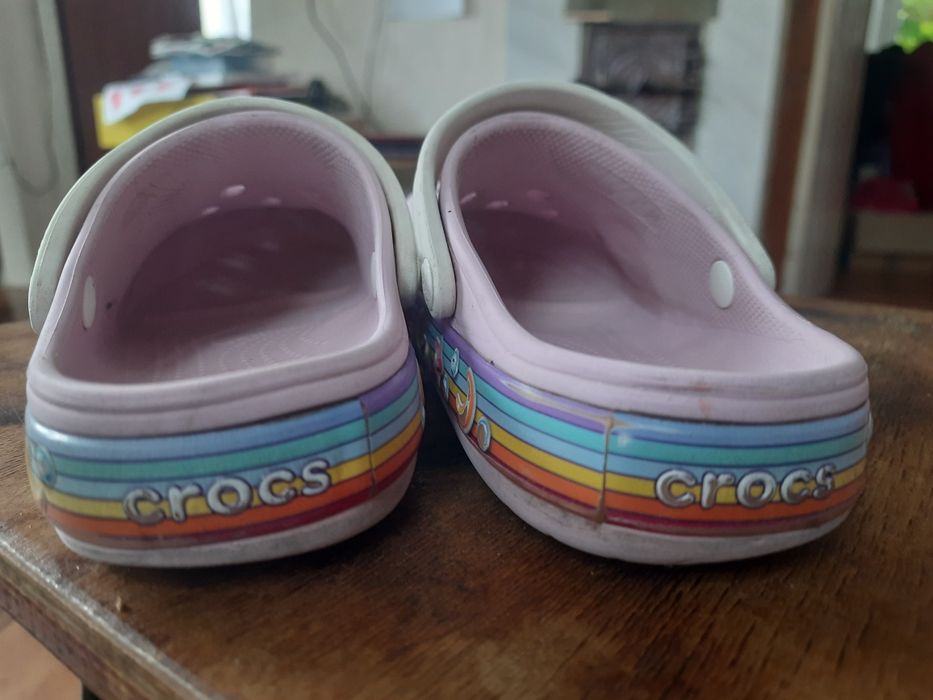 Crocs c 12 на дівчинку