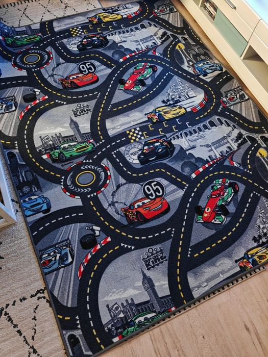 Dywan auta ulice zygzak McQueen 150x200