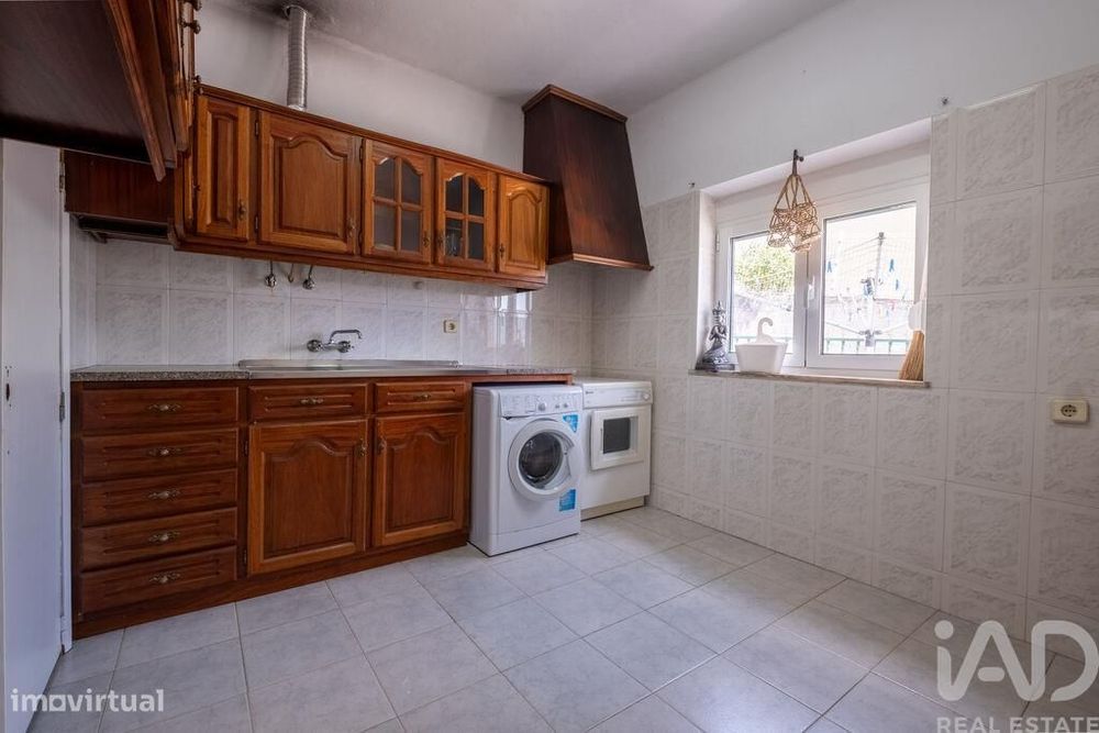 Moradia isolada em Cerdeira e Moura da Serra de 94 m2