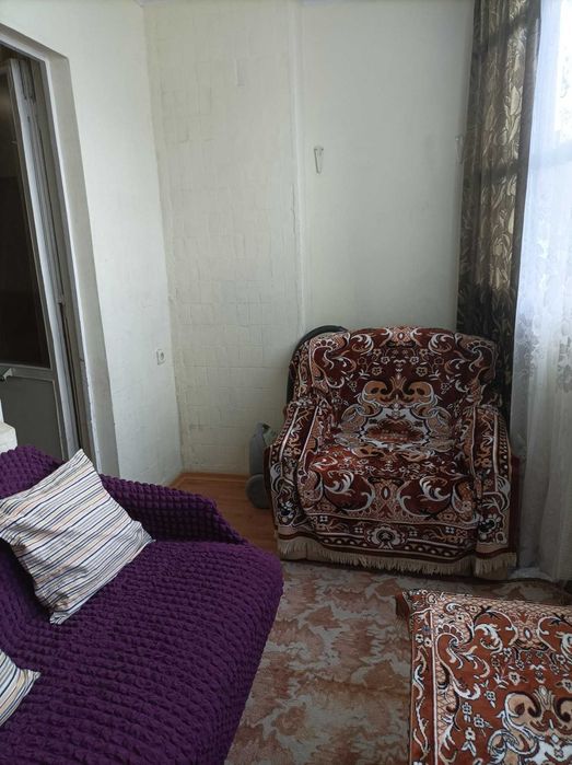 Сдам большую по площади 1 комнатную квартиру на Черемушках Дом Мебели