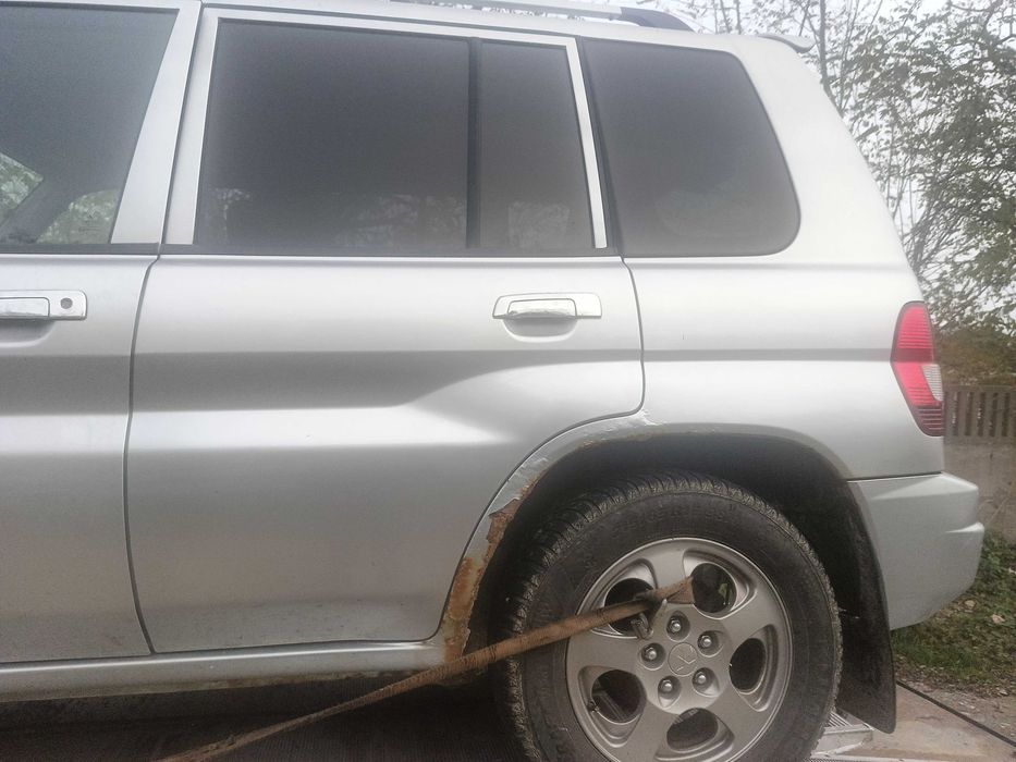 mitsubishi pajero pinin 2004r