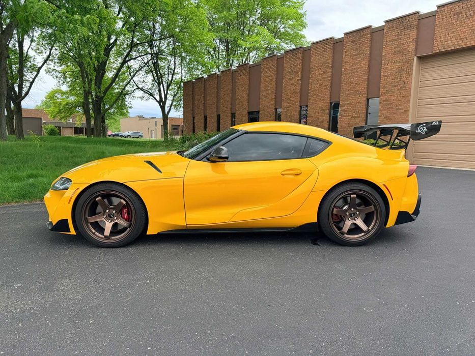 Toyota Supra Premium      2022